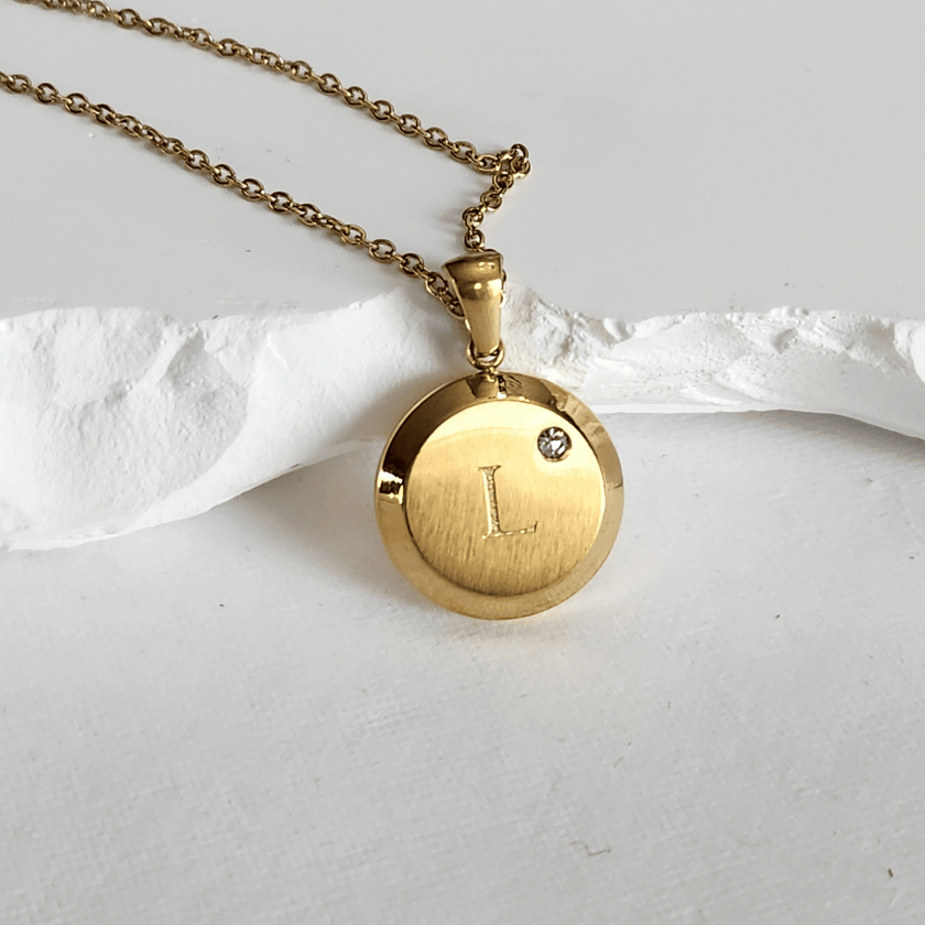 Circular Initial Necklace with Diamond