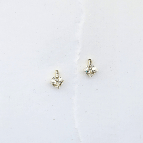 Pure Ice Studs