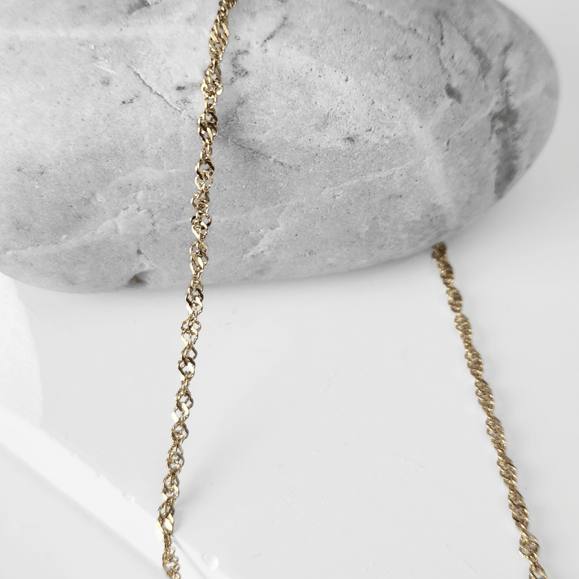 Singapore Wave Necklace